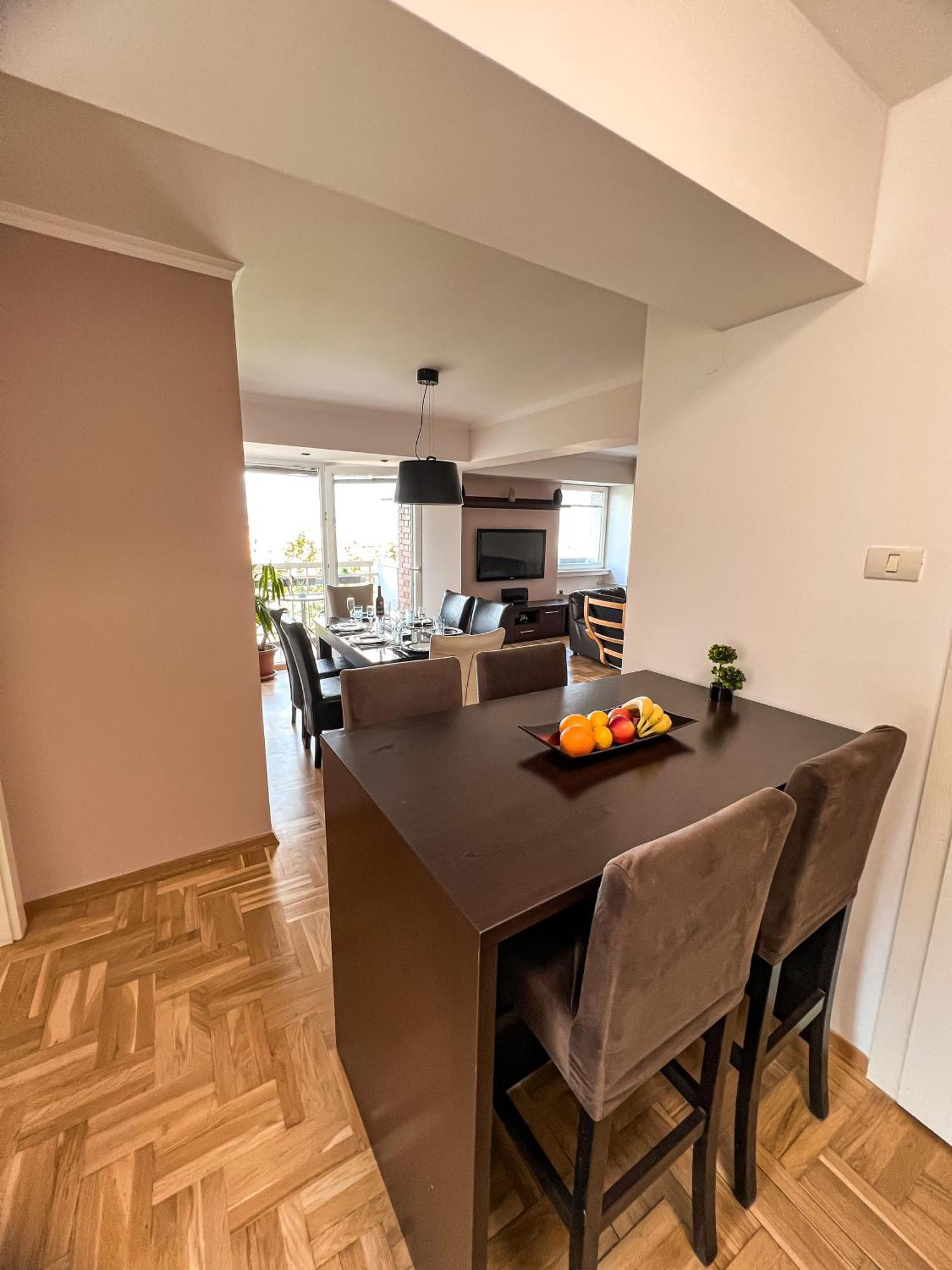 Centre Luxury Apartment 스코페 외부 사진
